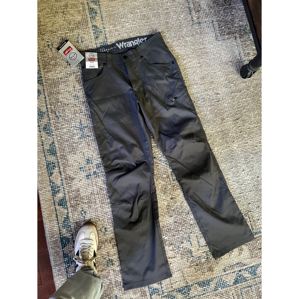 Wrangler ATG Mens Side Zip Utility Pants Straight Fit Grey 30x30 10NT645DW NEW